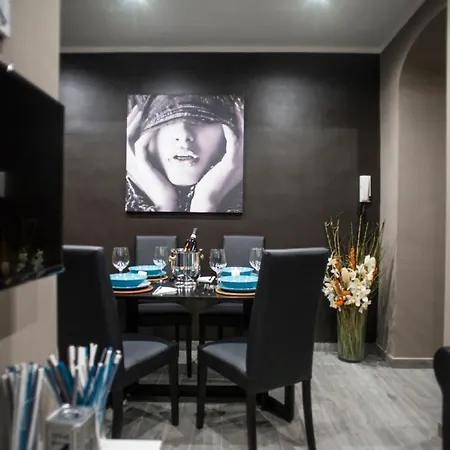 Costantino Secondo Rom